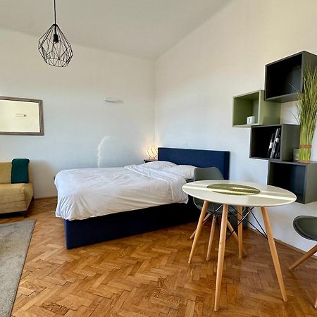 Modern Studio In The Heart Of The City Maribor Eksteriør billede