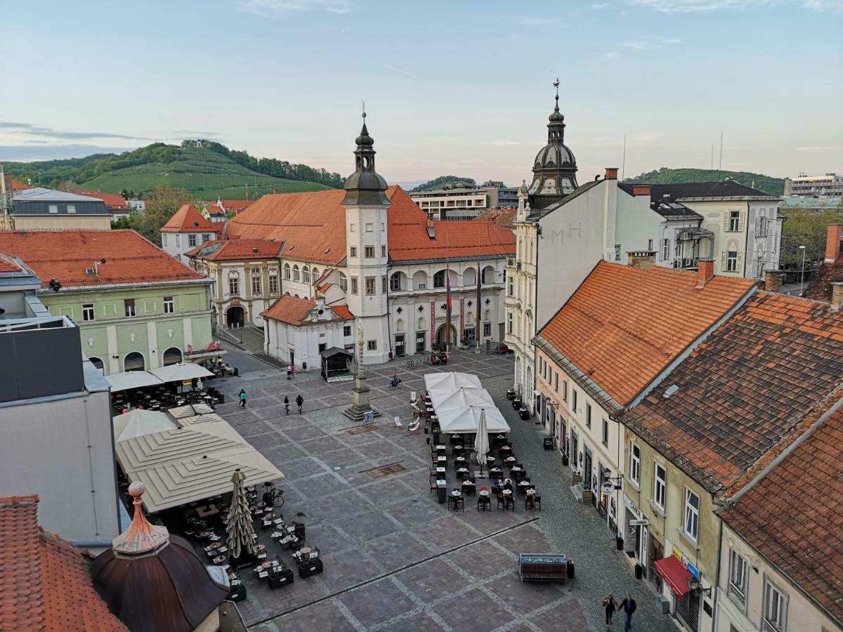 Modern Studio In The Heart Of The City Maribor Eksteriør billede